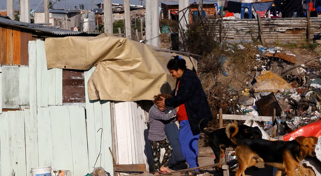 theatlascharity's tweet image. Day 11 of the 12 days of #AtlasAdvent 🏠 This Christmas, let’s pause and reflect.

Swipe to see the smiles Virreyes RC is creating  ➡️

💙 Donate today. Help us build brighter futures.

ow.ly/2nFY50Unn6n

#TheAtlasFoundation #VirreyesRugby #TacklePoverty