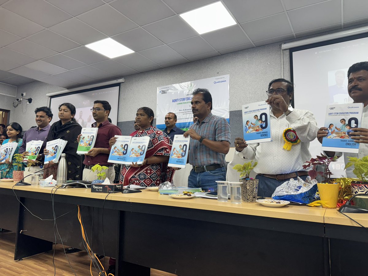 meeseethakka's tweet photo. Excited to announce the launch of the #LESC and #STEM program in Mulugu schools, supported by Qualcomm & Transform Schools NGO. Together, we're empowering students with skills for the future#EducationForAll #InnovationInSchools #Seethakka @TelanganaCMO @revanth_anumula @INCIndia @INCTelangana @RahulGandhi @kcvenugopalmp @Bmaheshgoud6666…