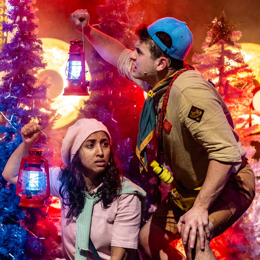 Gala Durham (@galadurham) on Twitter photo "A brilliant twist on a classic tale"
North East Mam Life thought Breadcrumbs had "entertaining & catchy songs, fun puppetry & a sprinkle of magic too". Read the review👉tinyurl.com/yc3yv8w3
📷 Lian Furness
📅 Running until Tue 24 Dec
🎟️ galadurham.co.uk/breadcrumbs
<a href="/wrongsemble/">Wrongsemble</a> "A brilliant twist on a classic tale"
North East Mam Life thought Breadcrumbs had "entertaining & catchy songs, fun puppetry & a sprinkle of magic too". Read the review👉tinyurl.com/yc3yv8w3
📷 Lian Furness
📅 Running until Tue 24 Dec
🎟️ galadurham.co.uk/breadcrumbs
<a href="/wrongsemble/">Wrongsemble</a>