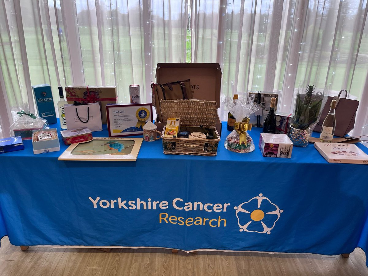 Delighted to support <a href="/yorkshirecancer/">Yorkshire Cancer Research</a> #Malton committee’s Xmas lunch. 120 guests, lovely lunch <a href="/FatChefCo/">Fat Chef Company</a>, great facilities generously donated by <a href="/mandngc/">Malton & Norton GC</a>. Thank you <a href="/paults62/">Paul Tate-Smith</a> for continued support &amp; our fantastic speaker ‘The Undercover Policeman’. £1238 raised!   #greatcause