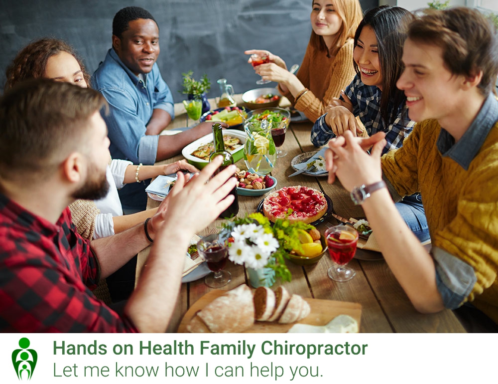 HandsonHealth's tweet image. #HealthTip 17: Go into the meal prepared and ask to hear the menu beforehand.