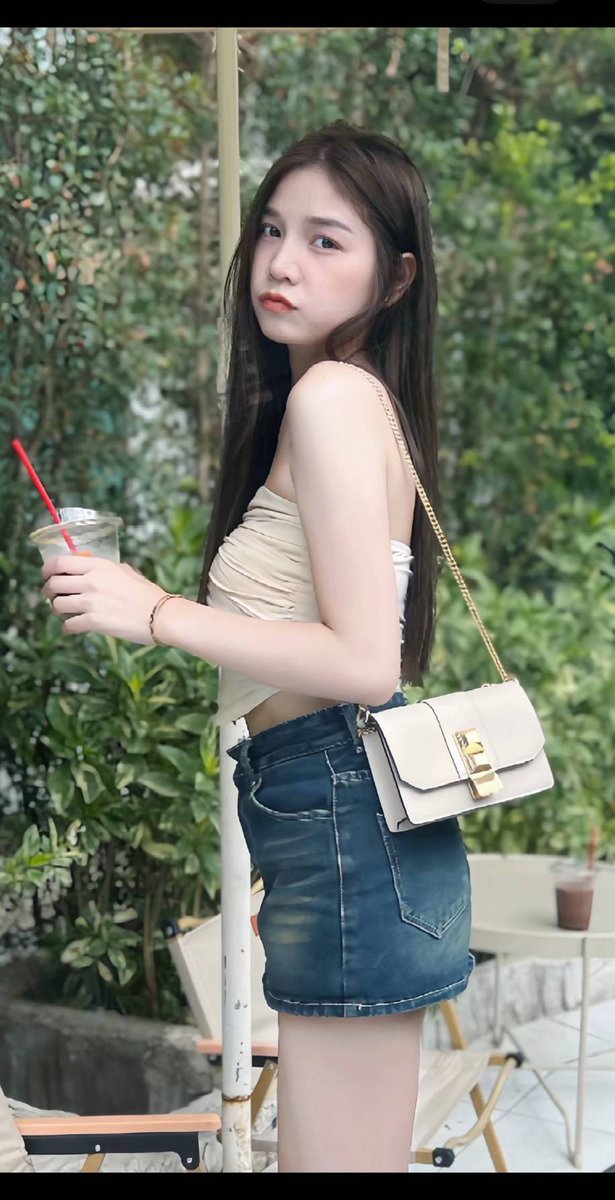 MeijiParid81000's tweet photo. โปรดส่งใครมารักฉันที😜
#โสดจีบได้ 
#น่ารักเซ็กซี่ 
#สวยน่ารักเซ็กซี่ 
#ว่าง 
#คนน่ารัก 
#โสดมาก 
#โสดด 
#อยากมีแฟน #Syria #twitchrecap #RocaAFazenda #AtulSubhash #กรุงเทพมหานคร #คิดถึงมิ��มาหา

#หน่อย #โสดดด #Syria #GHLimite14 #AtulSubhash #AtulSubhash #twitchrecap #โสดจีบได้ https://t.co/ISrHb63m4F