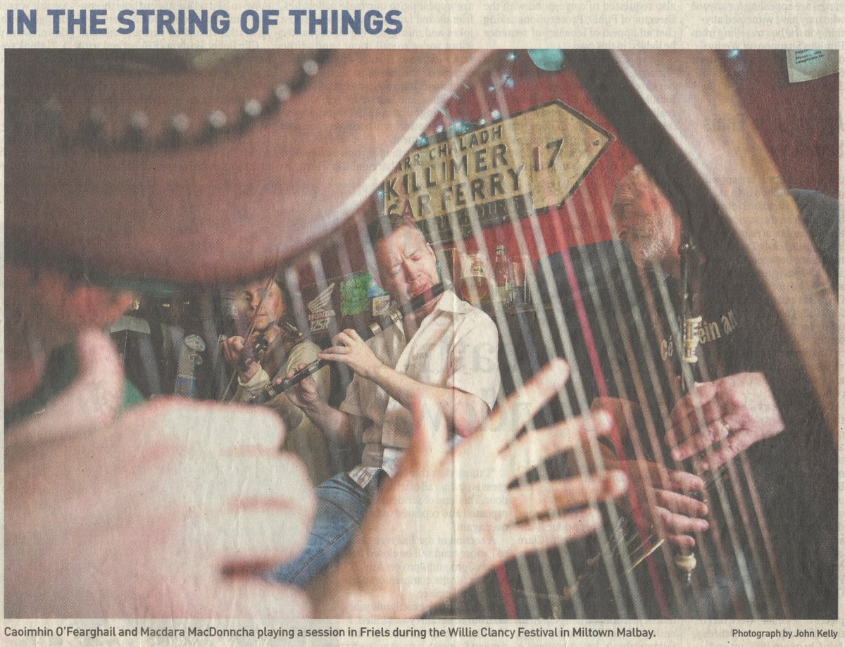 Ya know you've made it when... you're in the 'Clare Champion'!! Found this gorgeous pic from Willie Clancy 2024. Yes, that is Caomhín Ó Fearghaíl and MacDara MacDonncha, and yes, that is my harp and they are my fingers :) Míle buíochas to John Kelly for the lovely photo!