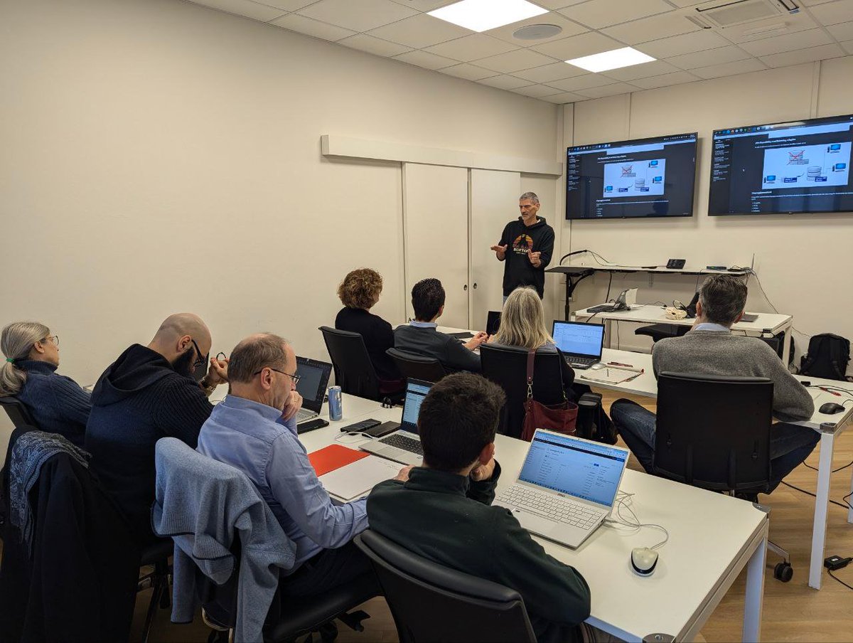 È iniziata la prima giornata di FOSS4G-IT - OSMit dedicata ai workshop al Palazzo Wollemborg a Padova.
Programma completo: 2024.foss4g.it/programma.php
#gfossit
@WikimediaItalia
<a href="/OpenStreetMapIt/">OpenStreetMap Italia</a>
#foss4g #osmit #opendata #qgis