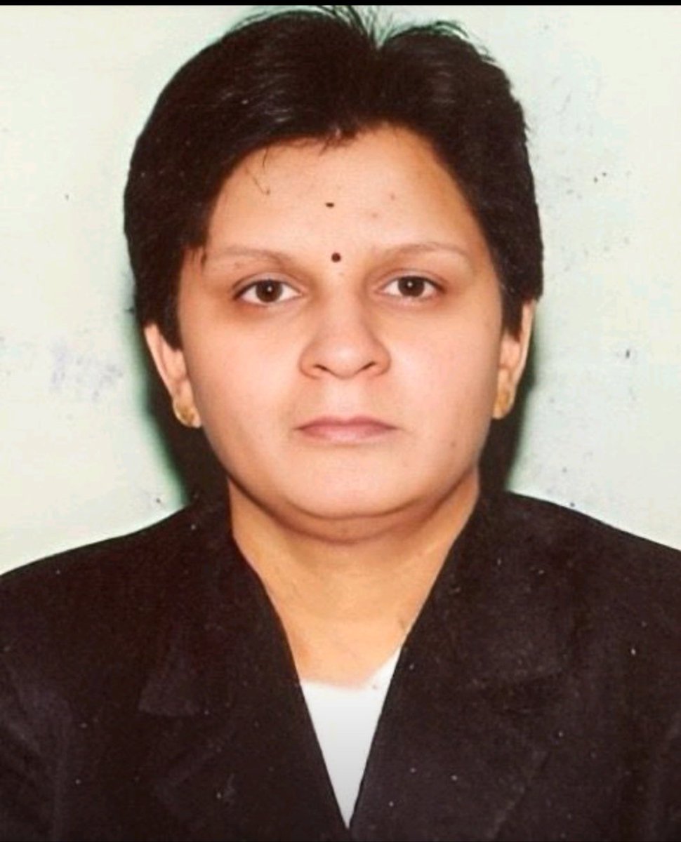 RithDeb's tweet photo. Amid widespread public outrage, Bengaluru police are reportedly preparing to initiate legal proceedings against Family Court Judge Reeta Kaushik, who was mentioned in the suicide video of Atul Subhash.
#NikitaSinghania #AtulSubhash #suicide https://t.co/DZ4W4koxoA