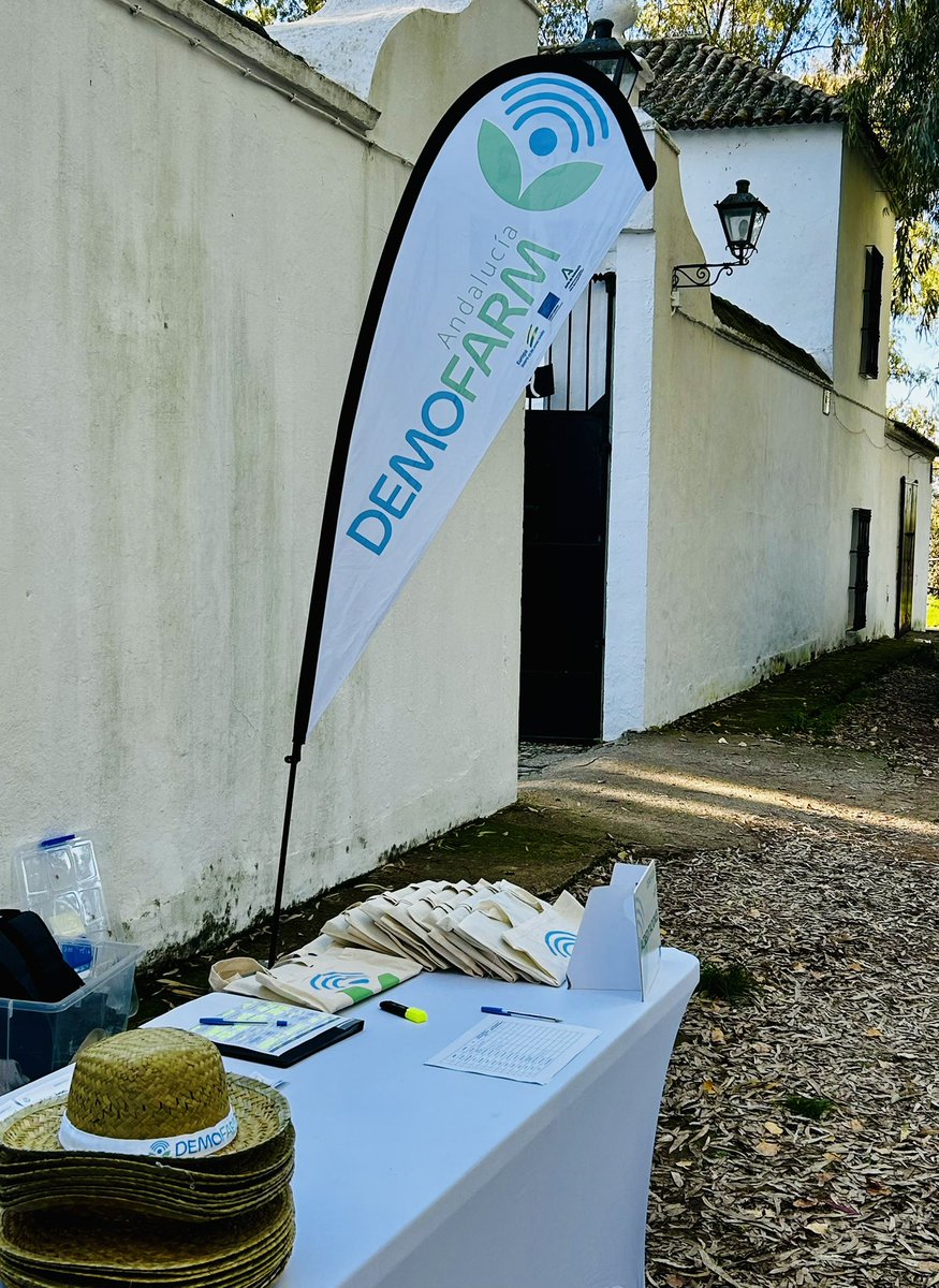 Demofarm_A's tweet photo. Arranca la jornada demostrativa #Demofarm en explotación de ovino en Alanís (Sevilla).
#agrotech https://t.co/EjRnx5z1Z9