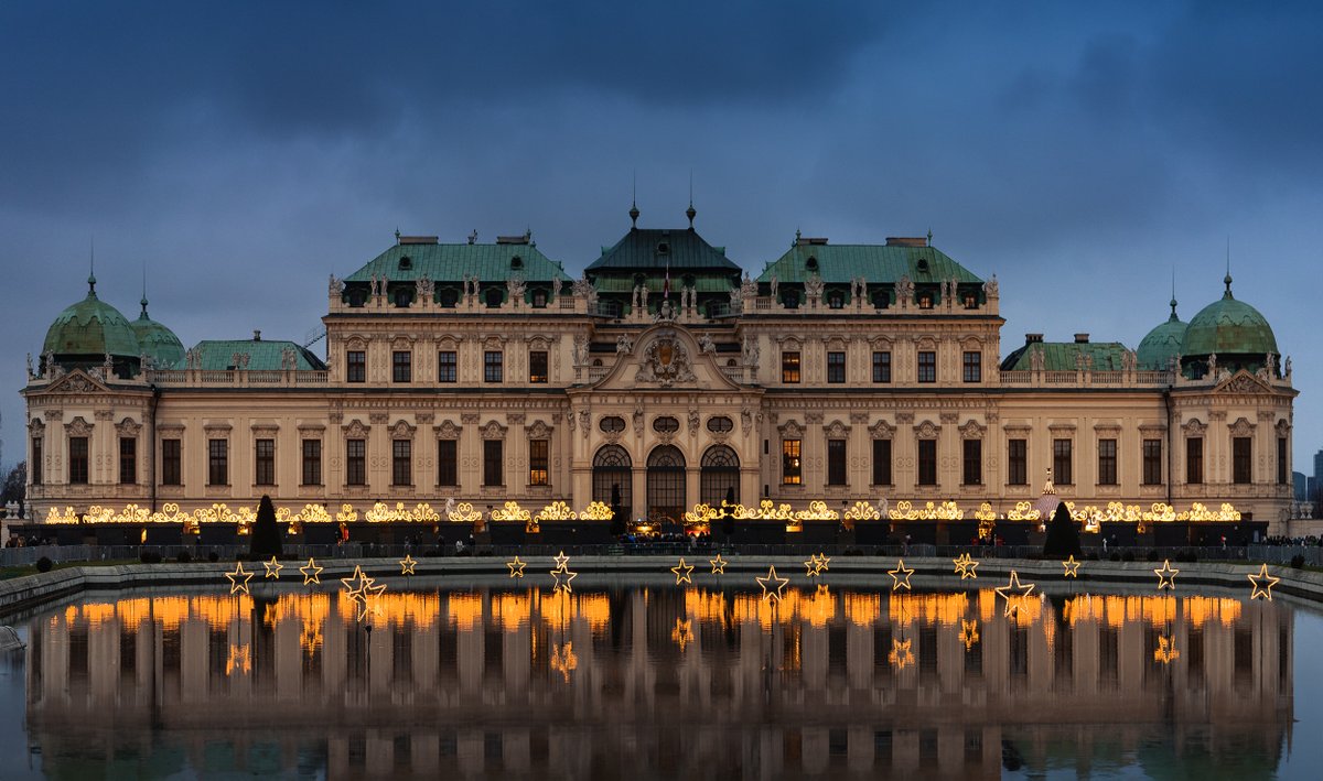 Imanolzuaznabar's tweet photo. Así luce la preciosa ciudad de Viena durante el mes de Diciembre. https://t.co/0InY7oEl7o
