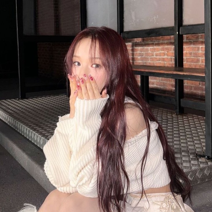 sarangcentric's tweet photo. finally, after 2 months, I'm back 😢 https://t.co/fXVZSeQfX9