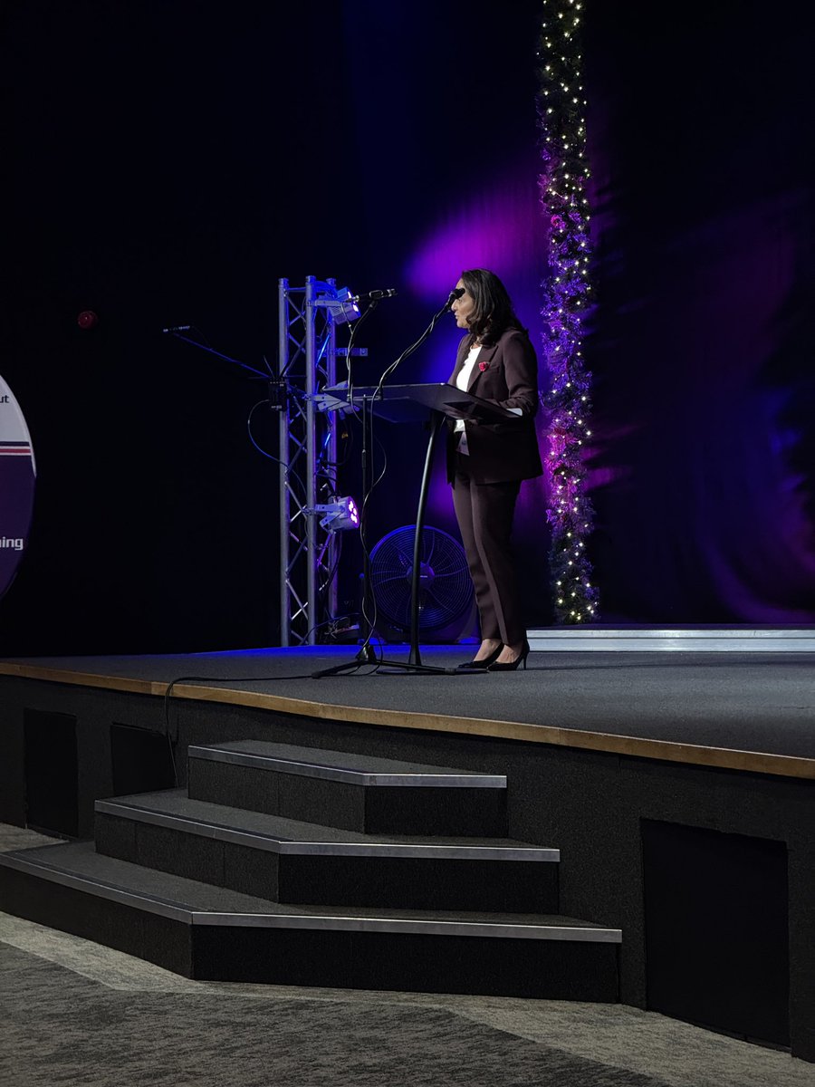 VX_Int's tweet image. Listening to new CEO of @afPE_PE , Kate Thornton-Bousfield.  ‘Embracing change and igniting innovation’ is a major theme - VX fits this PERFECTLY.   #vx #vxsport #vxcommunity #afpedevday2024 #vxfamily #sport #sports #ballsport