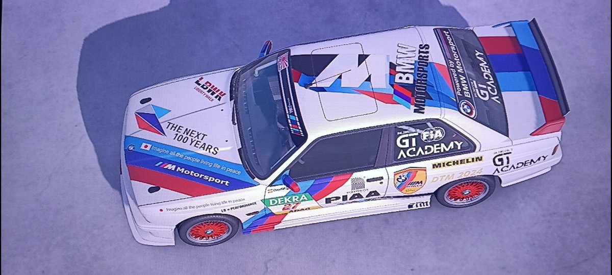 Buenos días Guap@s

Race Day 
GP III GTAcademy
#BarcelonaTrazadoNacional 
Estrenamos Diseño LB&amp;BMW 🥰
Vamos bien preparados y a por todas 
22:00
 Aquí  disfrutaras de una excelente retransmisión ⬇️

twitch.tv/shk_sharkracin…

Pasate Respeta y Disfruta 
Let's Have Fun Guys 🤟