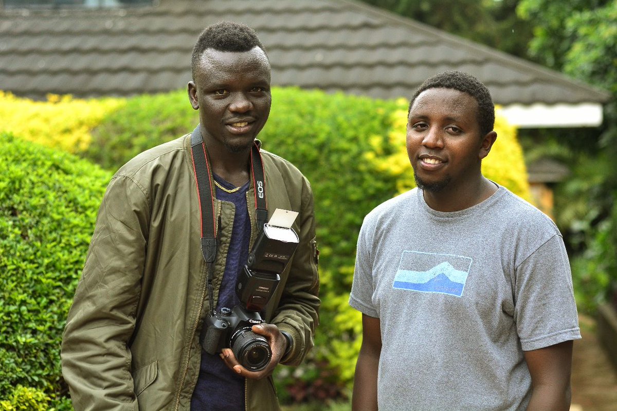 BwaizohBwire's tweet photo. Yeah nyinyi mshapata zenyu sana now the time is ours #BWAIZOH_BWIRE alongside director #MORRIES_ANTONNY_MOCHU(NAIROBI) https://t.co/dzBx0l6aJK