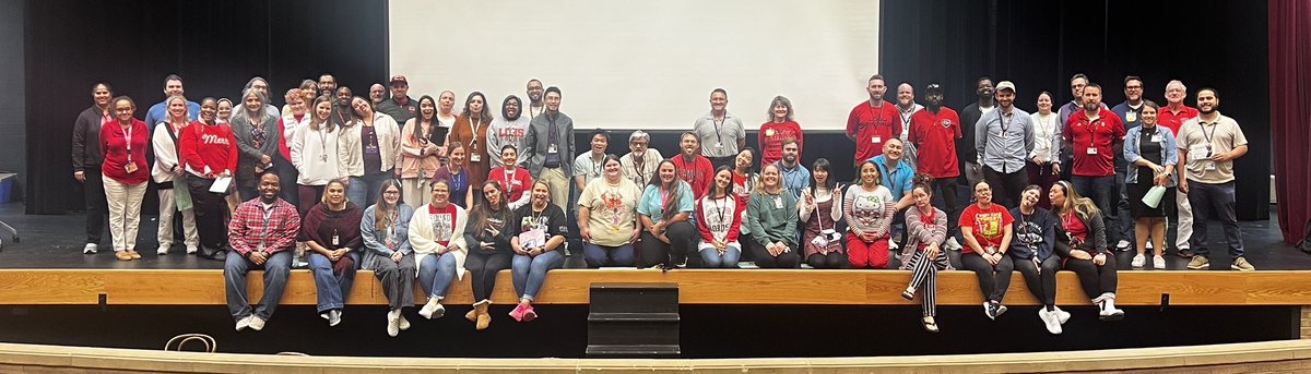 Erin Slavik (@erinhilbig1) on Twitter photo Congrats to our amazing staff who received the Lobo Heart Award and were recognized by their students for the outstanding work they do each day at Langham! #bettertogether <a href="/jmtz10403/">Jose Martinez</a> <a href="/langhamcreekhs/">Langham Creek High</a> Congrats to our amazing staff who received the Lobo Heart Award and were recognized by their students for the outstanding work they do each day at Langham! #bettertogether <a href="/jmtz10403/">Jose Martinez</a> <a href="/langhamcreekhs/">Langham Creek High</a>