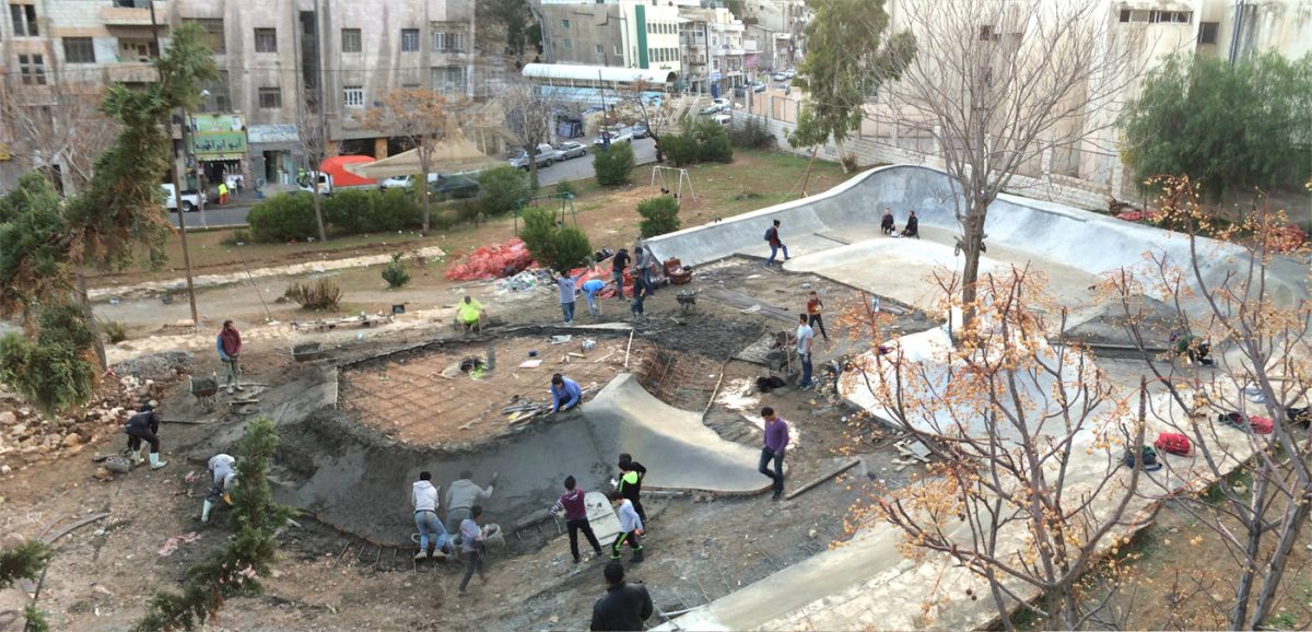 New publication:

Skateboarding in Neoliberal Amman
Spatial Politics, Inclusivity and Infrastructuring 7Hills Skatepark

taylorfrancis.com/chapters/edit/…

Longtime to print but what an honour to be asked by the team to write this work. 

SUPPORT 7HILLS HERE
7hillspark.com