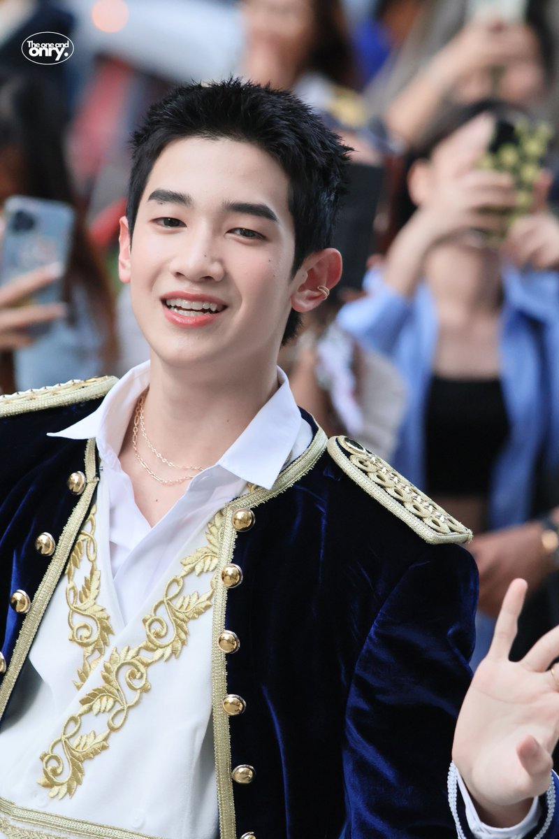 theoneandonry's tweet photo. 111224 | prince 👑

@___progresss___ 

LAZADA1212 X AMPG

#Lazada1212เป่ายิ้งฉุบ 
#progresspassawish https://t.co/XVb1P3Ljrv
