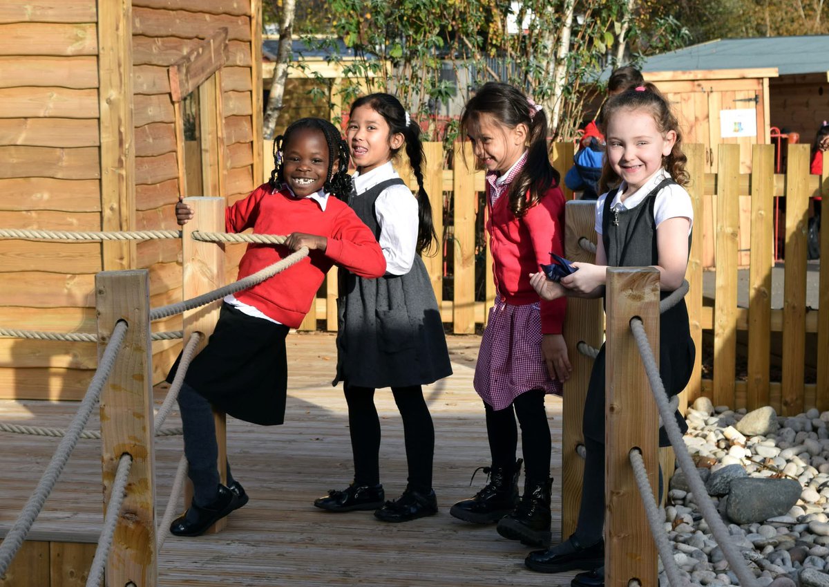 AyresomePrimary's tweet photo. Thank you to @NewbyLeisureLtd for coming back to school to observe firsthand, what a difference our outdoor areas have made to our children @AdAstraTrust ; delight, fun and fabulous outdoor play opportunities every day @OPAL_CIC @OPALNorthEast https://t.co/aODTWi7qUv