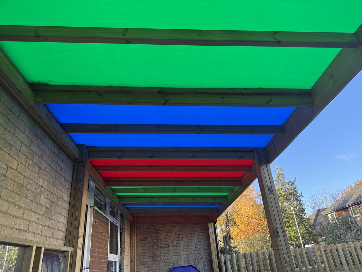 “Paint the whole world with a Rainbow!"

George, Zippy and Bungle would love this new canopy shelter at Clifton Green in York 

🌈🌈🌈🌈🌈🌈🌈🌈🌈🌈🌈🌈🌈

#canopyshelter #canopy #rainbow