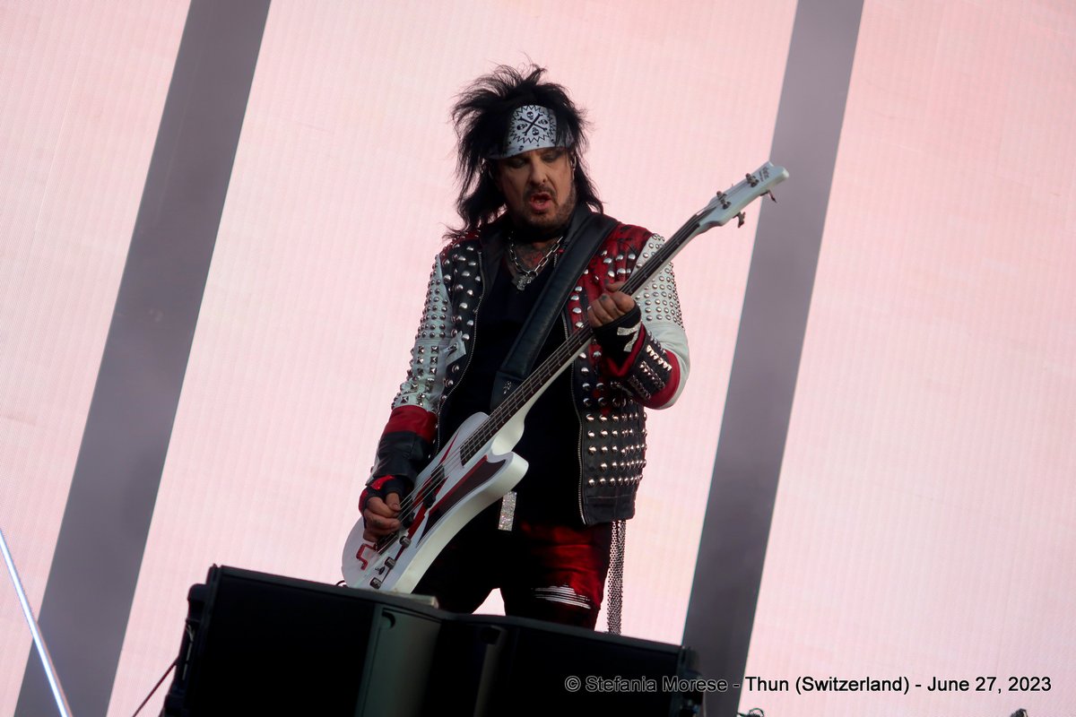 StefaniaMorese's tweet photo. Because 6 is your number and today you turn 66, because your life is one of a kind, because through the good and the bad you accomplished yourself, because you are there to keep inspiring... Happy Birthday @NikkiSixx 🥳 https://t.co/X1GJc6pxsX