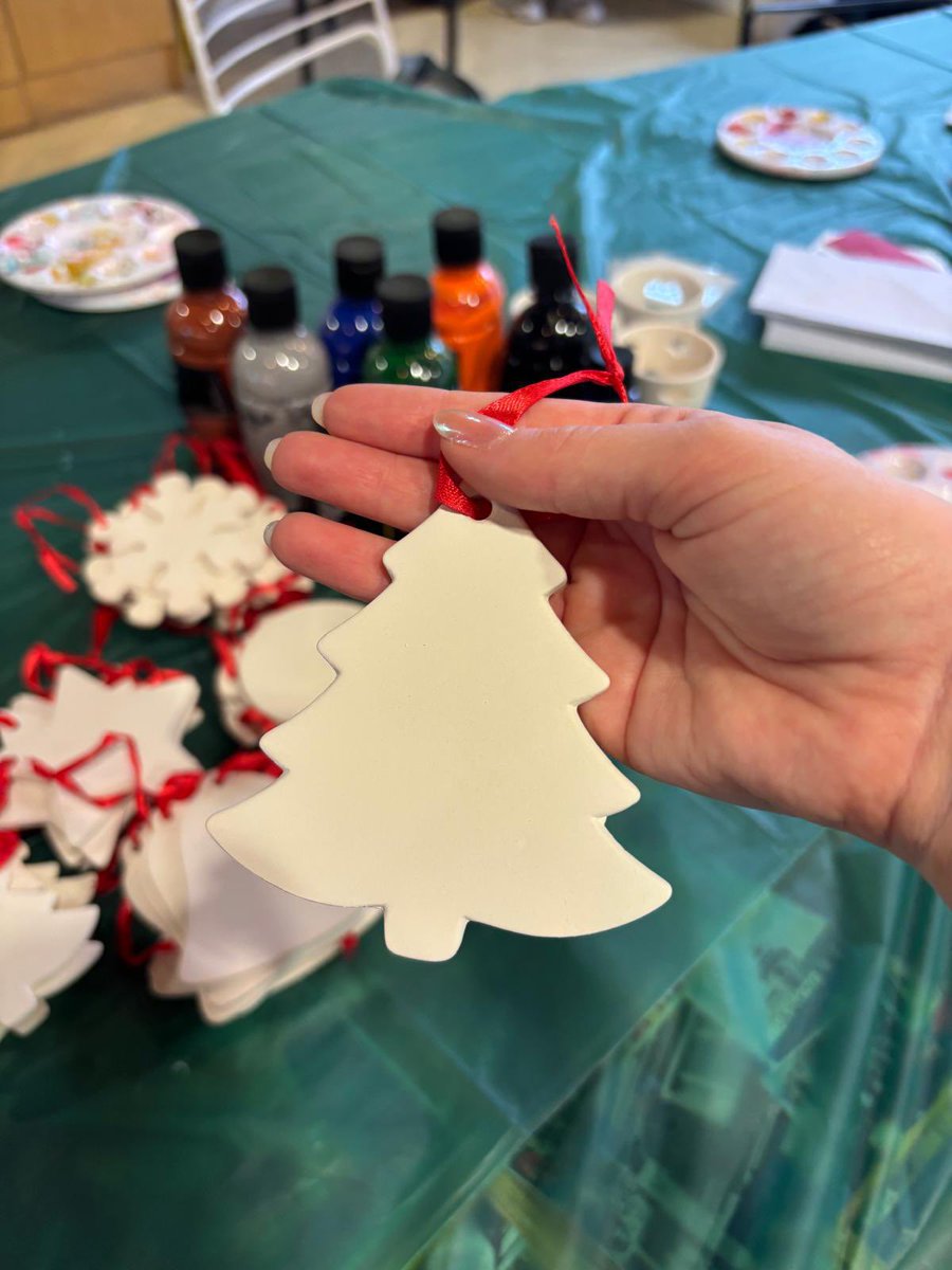 🌲Spin the wheel giveaway 
✨ Festive crafts
🎅 Free festive food

We’re here at Tithebarn Building 11-2pm - come along and say hello 🥳