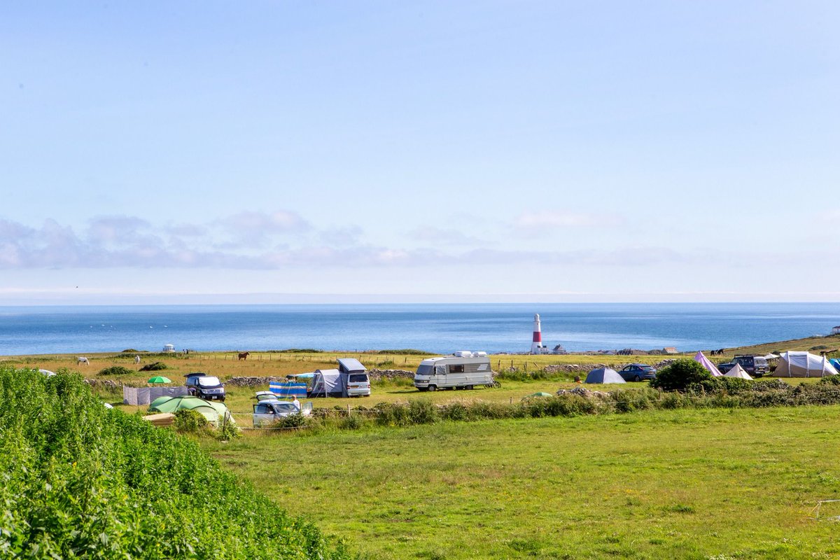 aroundaboutbrit's tweet photo. Sweet Hill Farm offers a unique nearly wild camping experience on private land, perfectly set with breathtaking views across to Portland Bill in Dorset. 🌊✨
🏕 Campsite
https://t.co/e16UspvCz0
#NearlyWildCamping #PortlandAdventures #JurassicCoastRetreat #Family #Pets #UK https://t.co/elNeLNHxa5