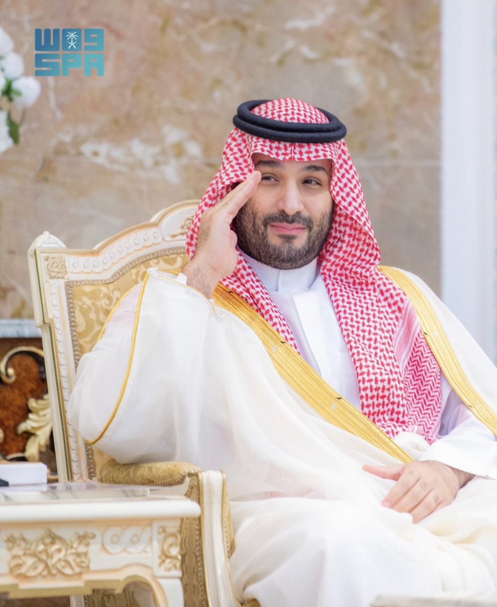n3fasy's tweet photo. ضلوعنا "عوجا" ونسقيها الوريد
نخفق طرب والكون يخفق زلزله

من كعبة البيت الحرام وكل بيد
ميقاتنا من كل آيه منزله https://t.co/fuJXSTm0bH