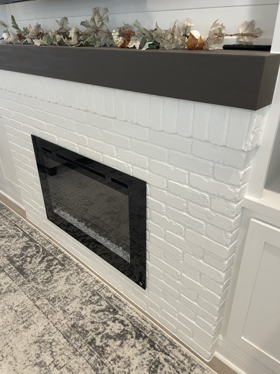 ceramictec's tweet photo. Pictures of a beautiful custom thin brick white washed fireplace in Lutz/Land O Lakes, Florida. Brick is a "Castle Gate" brick installed, pointed/grouted and painted/whitewashed painted #tile #brick #thinbrick #fireplace #whitewashed #lutz #landolakes #ceramictec https://t.co/V0EnrNbufC