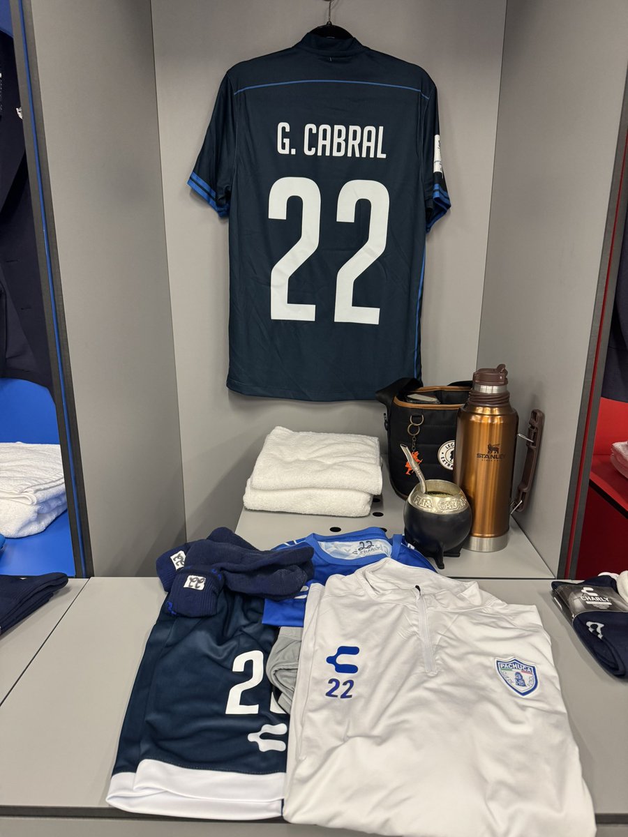 beberic09's tweet photo. Vamos tuzos 💙💪🏾🫡 https://t.co/aVOD6nxMPR