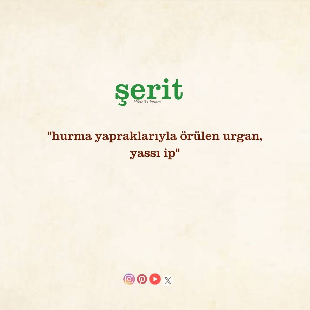 Nihayetsiz bir ova ağarttı benzimizi.
Yollar bir şerit gibi ufka bağladı bizi.
Gurbet beni muttasıl çekiyordu kendine.
Yol, hep yol, daima yol... Bitmiyor düzlük yine.