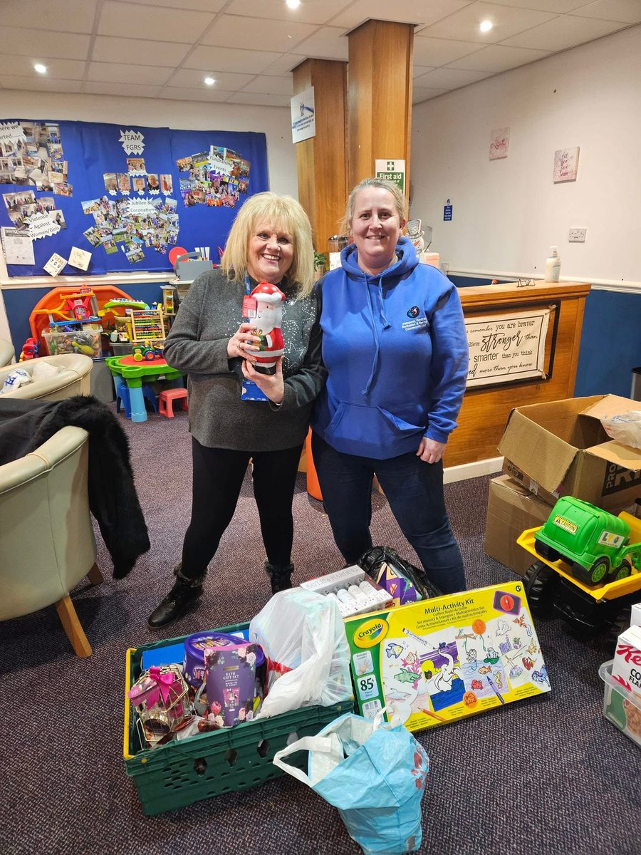 fgrscomhub's tweet image. Thank you to everyone involved at @buryfcjuniors Juniors for their kind donations to our toy appeal.

#communitymatters #buryfc #PartofIt