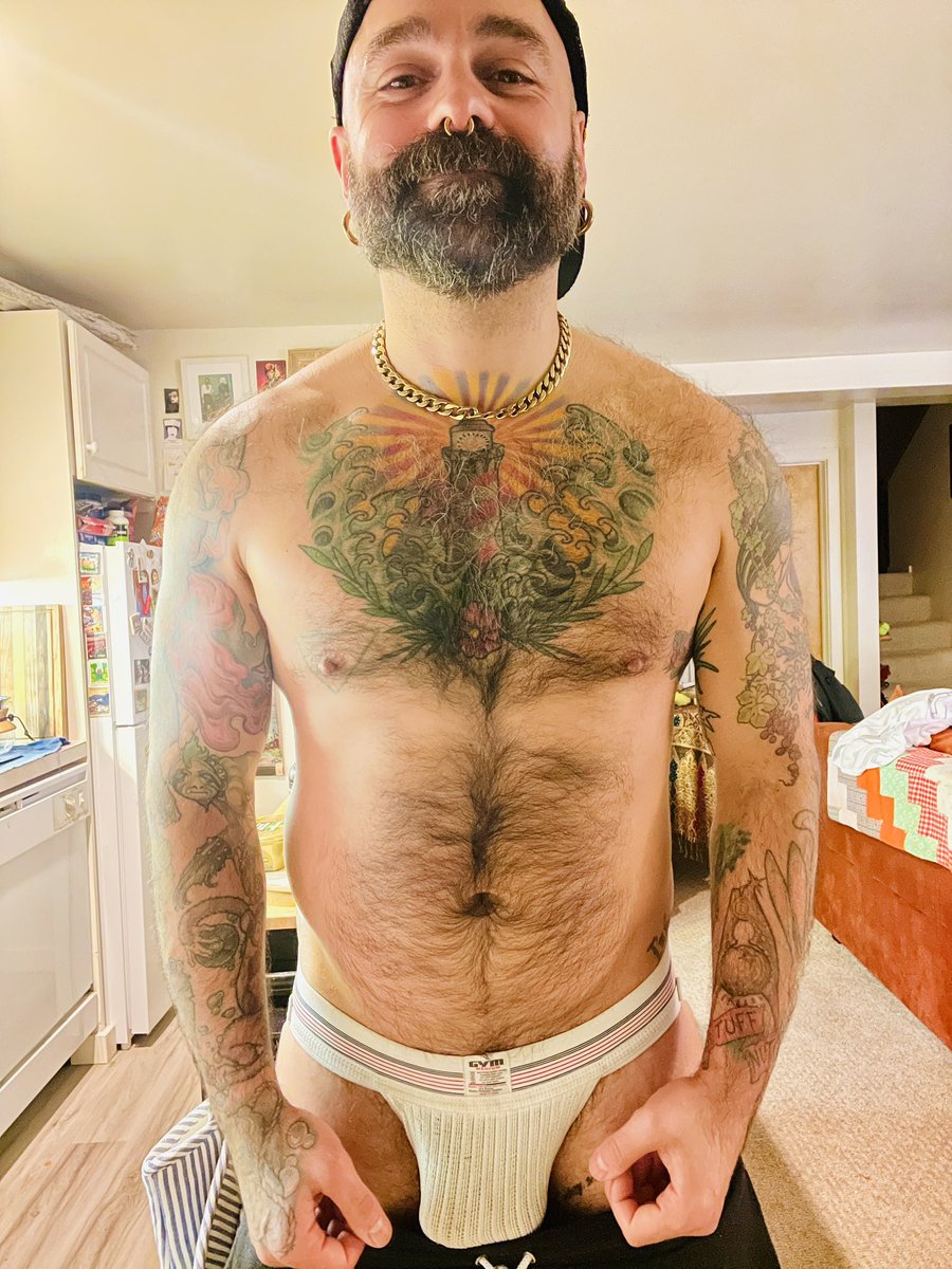 Edged daily and uncummed for a week. 🫠😵‍💫