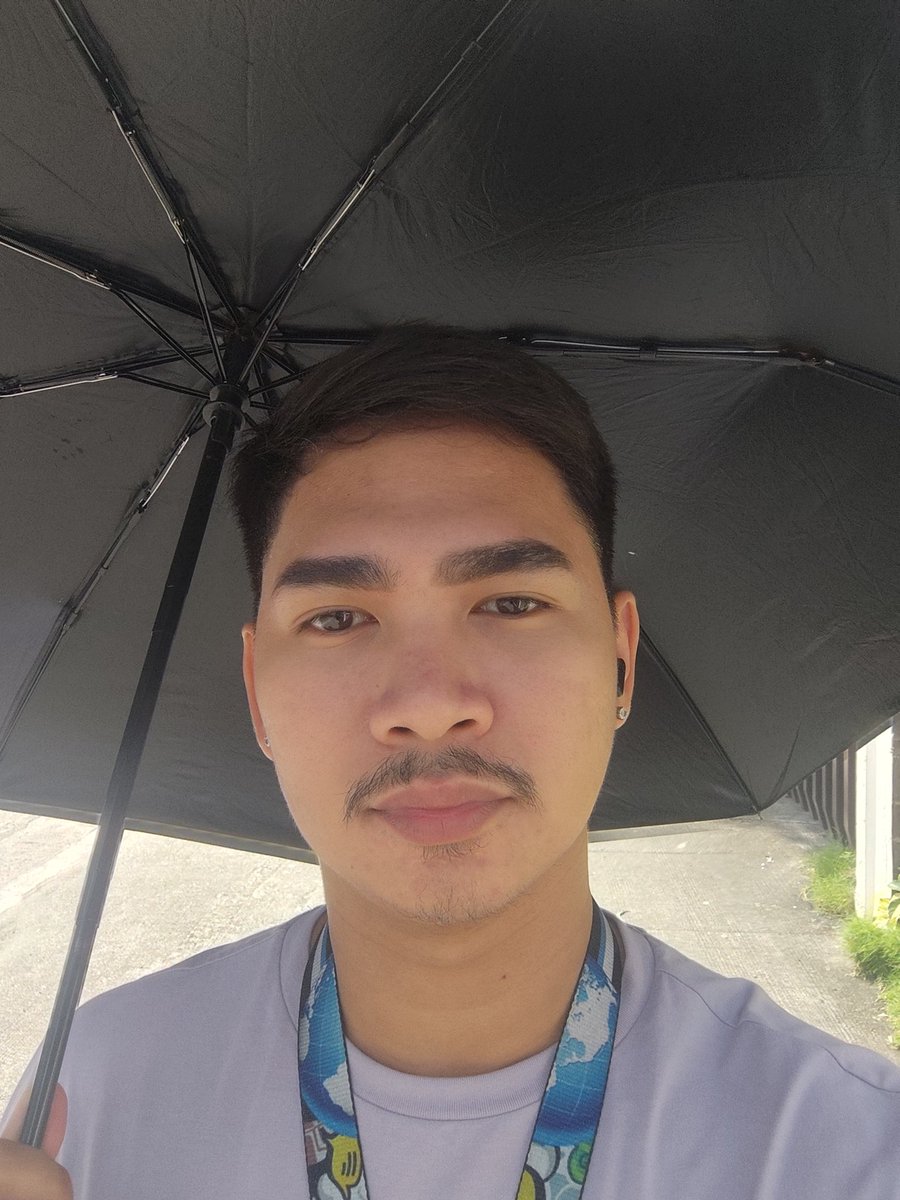 TeoTan14's tweet photo. Pero di naman ako natutulog https://t.co/wzMO3O2yVc