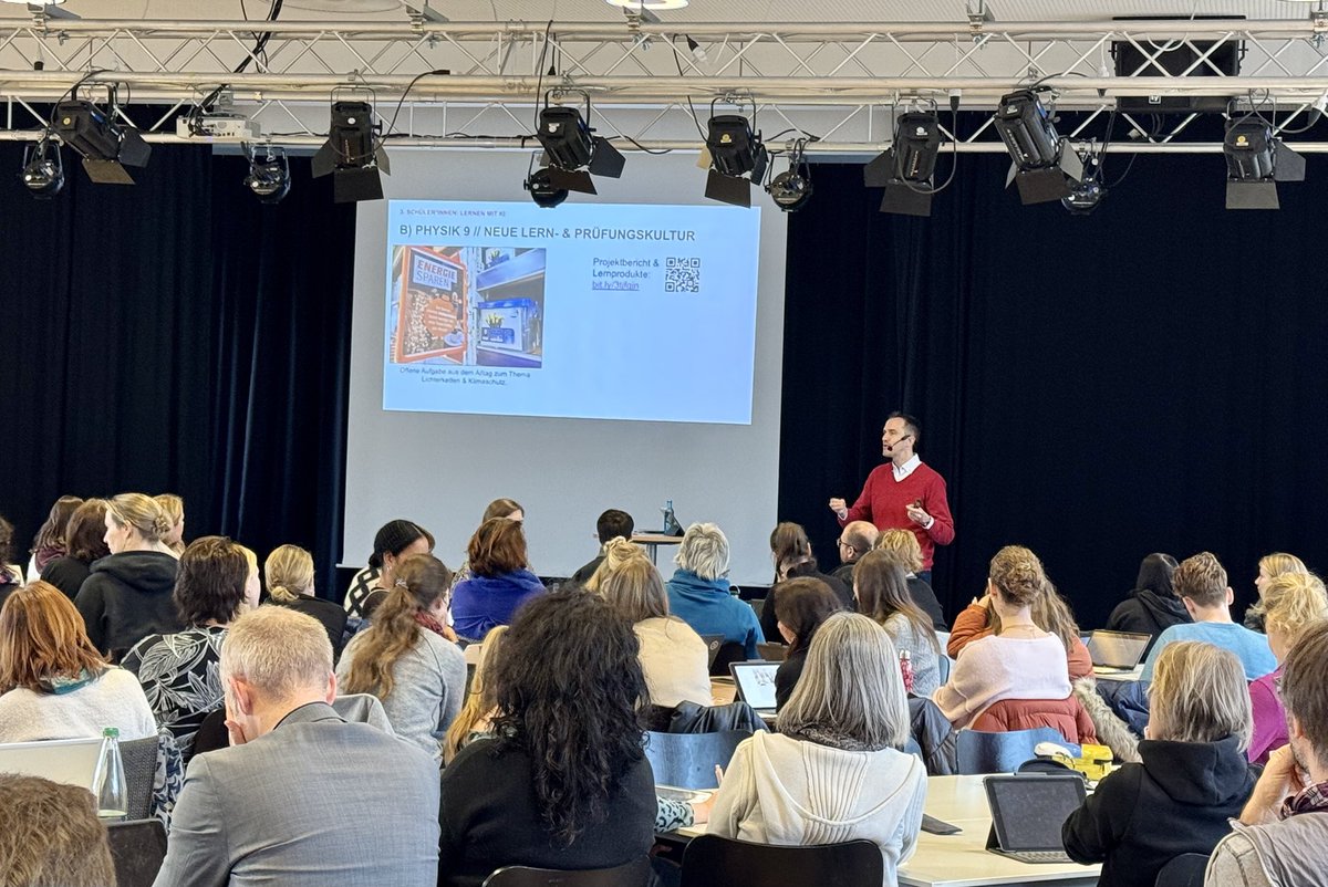 Ein besonders schöner päd. Tag fand heute am Joh-Seb-Bach Gymnasium in Mannheim statt.
Gestartet wurde mit einer Andacht - danach ging es 6 h lang um den Einsatz von K im Unterricht.
Mit dabei waren Tools von @fobizz &amp; @FieteAi 
Download Handout: Reiter b) patrickbronner.de/fortbildung