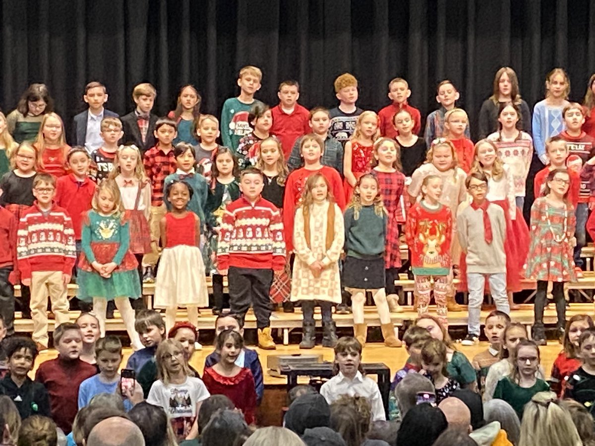 principal_olson's tweet photo. Third grade concert begins.   Lots of energy https://t.co/vDmtj7gyRV