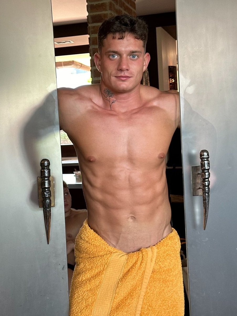Bruce_OF_'s tweet photo. Come in 🥵

https://t.co/lE3NMJQkJS https://t.co/u87MEN3VD1