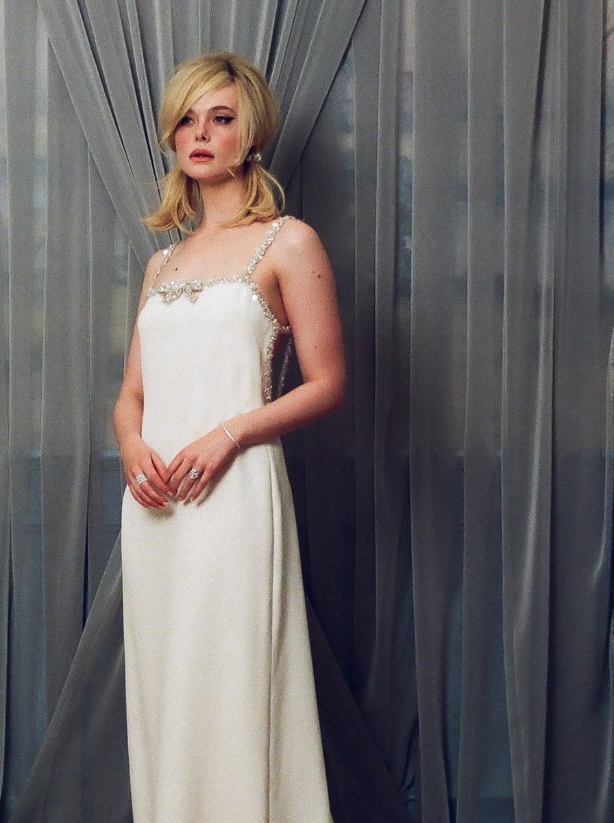 best of elle fanning tweet media