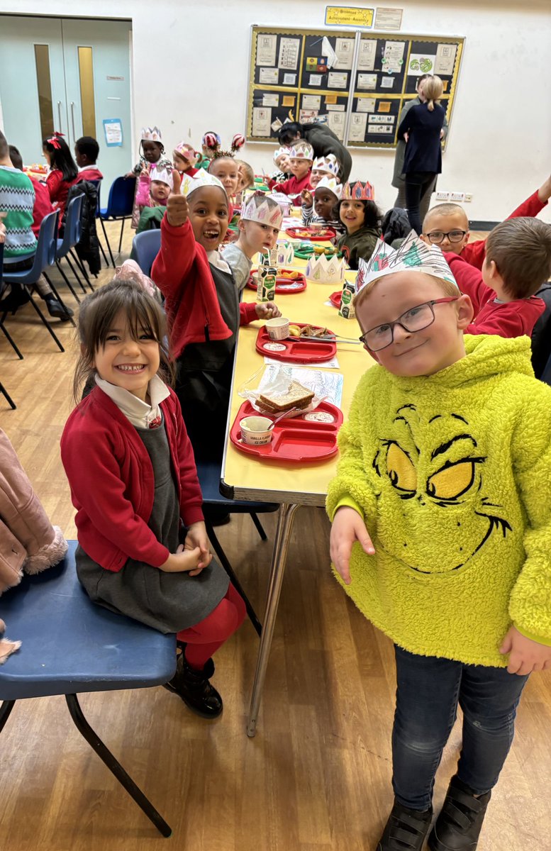 P1/2 thoroughly enjoyed their Christmas lunch today! Thanks to the fuelzone staff for making the event extra festive with music and decorations! <a href="/StTeresasPS/">St. Teresa's Primary</a>