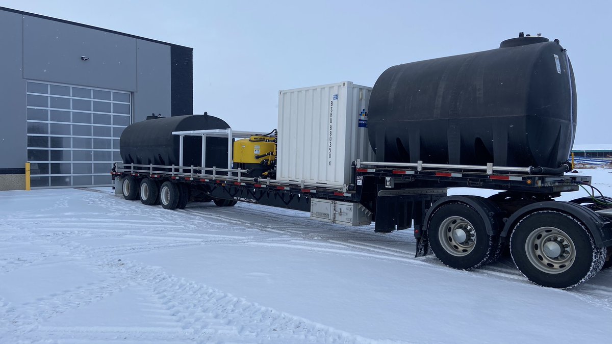 sprayertrailer's tweet photo. Spray trailer for sale. 

2020 lode king
Everything on this trailer is brand new.
For my info please call or text 403-323-7719 https://t.co/u2bzIRlIxe