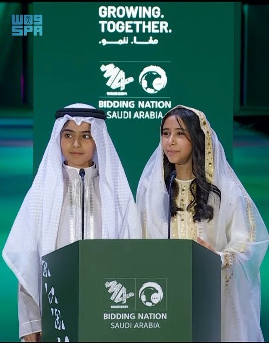 assiriama's tweet photo. أهلا بالعالم https://t.co/WKCSplSXxs