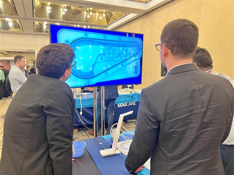 SCAI's tweet photo. We’re kicking off #SCAIFellows 2024 with a pre-conference workshop on #PCI. Fellows are exploring strategies for treating calcium, #IVUS imaging, drug-coated balloon techniques, and more! 👐
@HashimHayder