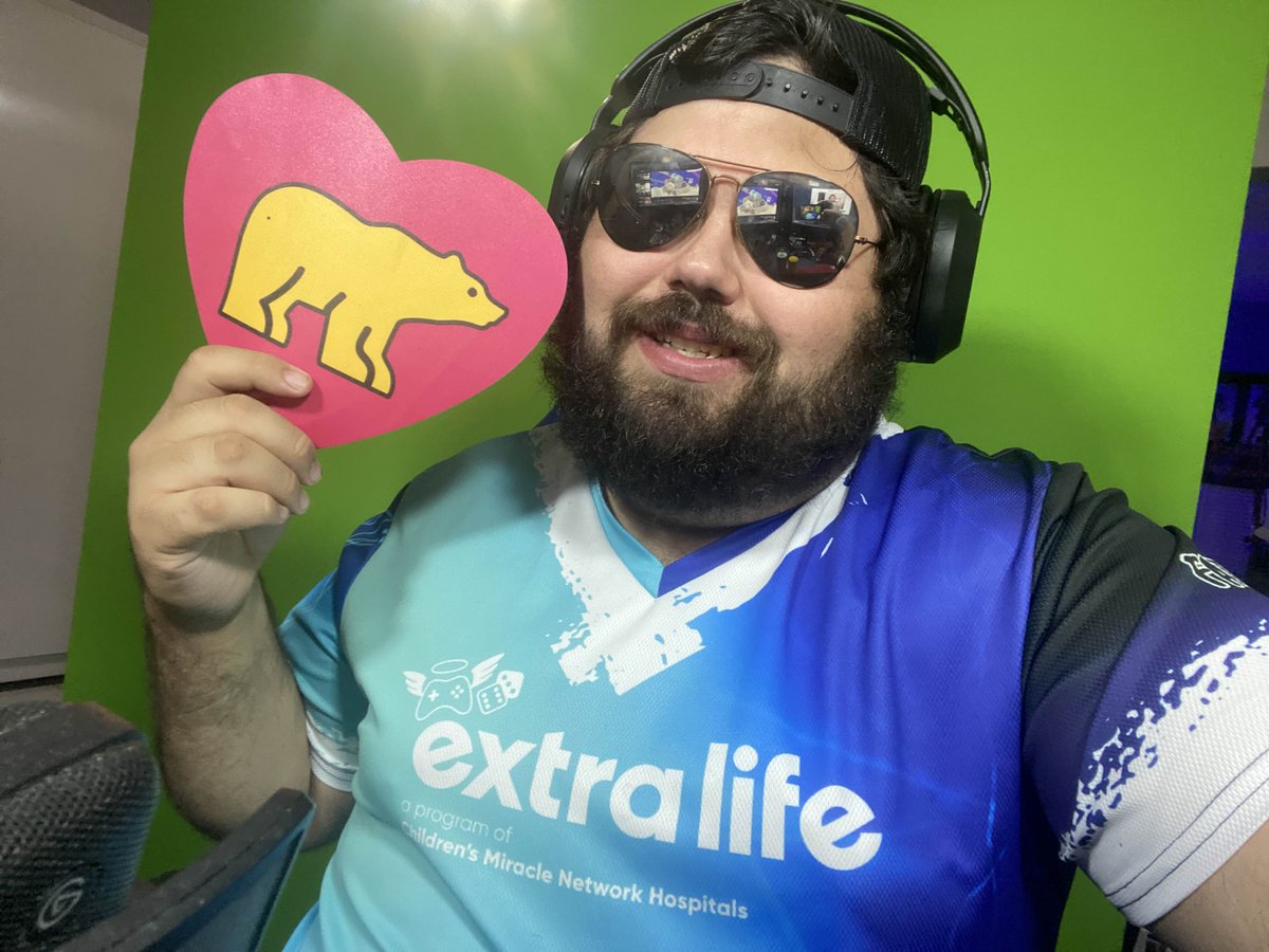 ExtraLife4Kids's tweet photo. Can we turn back the clock? 🤩 
2024 Game Day was a blast because of you, Extra Lifers! We loved seeing all of the fun and creative ways you game on. Thanks for showing us how you #ExtraLife! 💙 #givebackgameon

📸 @AtomicCow_04 @S15Costuming @[sweetpancakes13] on Instagram https://t.co/ilmKrJxeOg