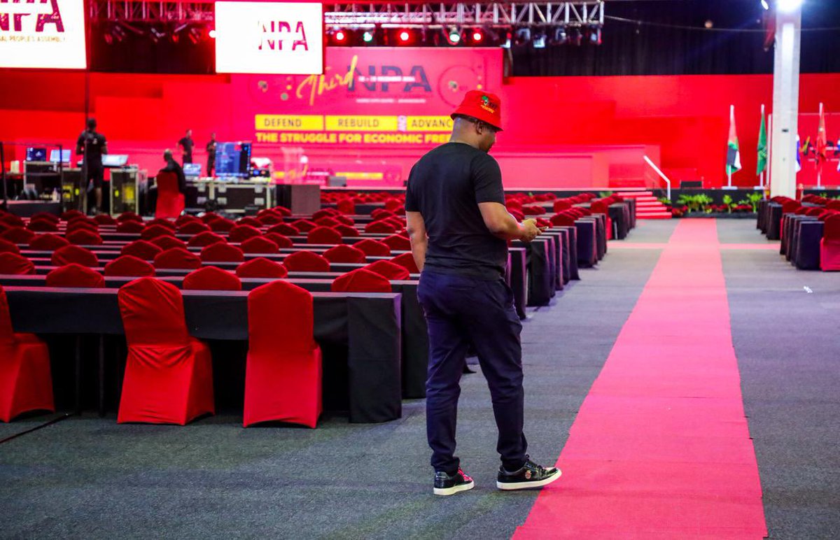 ZizinjaAbelungu's tweet photo. No Political Party in South Africa can match the EFF  in terms of its organisational Discipline 👌🤞🤞🤞

#EFFNPA2024 https://t.co/LK23voZMUx
