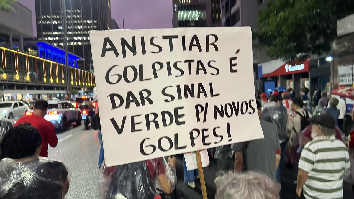 CutNobre's tweet photo. Entendeu, Congresso Nacional? Ou tem que desenhar.
#SemAnistia 
#semanistiaparagolpista https://t.co/GLD0MovHGd