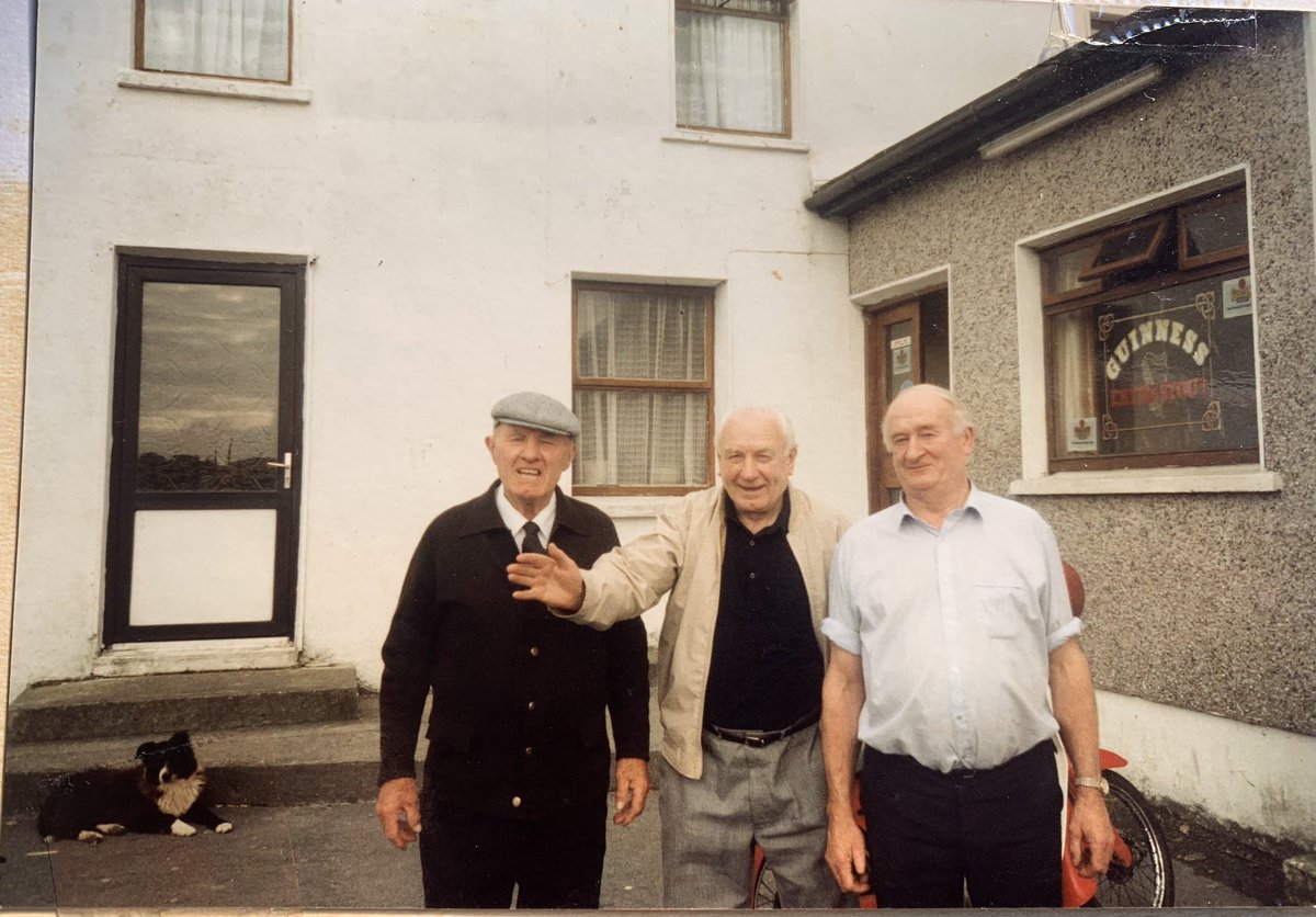 A few pics of the local legends from the 1980s. 
There are many many more that have left us, but they are not forgotten 
#TheCompass #Currane #Compass50  #CraicAgusOl