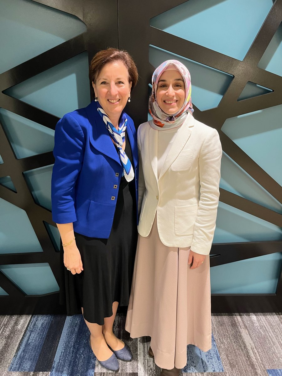 PRM Assistant Secretary (@prmasstsec) on Twitter photo Honored to meet <a href="/StateDept/">Department of State</a> EUR Regional Locally Employed Staff Member of the Year Elif Özkaya Aydın. We are deeply grateful for Elif’s remarkable contributions to refugee assistance in Türkiye and her work advancing <a href="/StatePRM/">Bureau of Population, Refugees, and Migration</a>’s mission to alleviate suffering. Congratulations, Honored to meet <a href="/StateDept/">Department of State</a> EUR Regional Locally Employed Staff Member of the Year Elif Özkaya Aydın. We are deeply grateful for Elif’s remarkable contributions to refugee assistance in Türkiye and her work advancing <a href="/StatePRM/">Bureau of Population, Refugees, and Migration</a>’s mission to alleviate suffering. Congratulations,