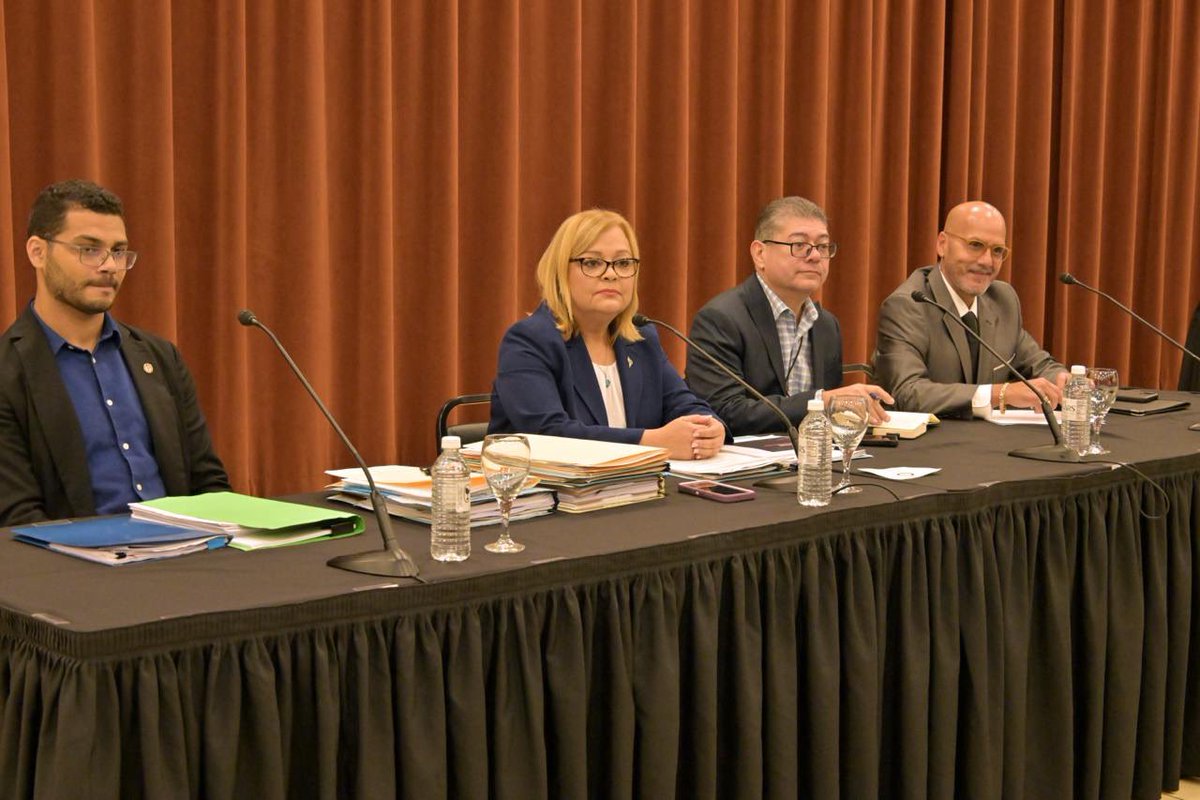 Jenniffer González tweet media