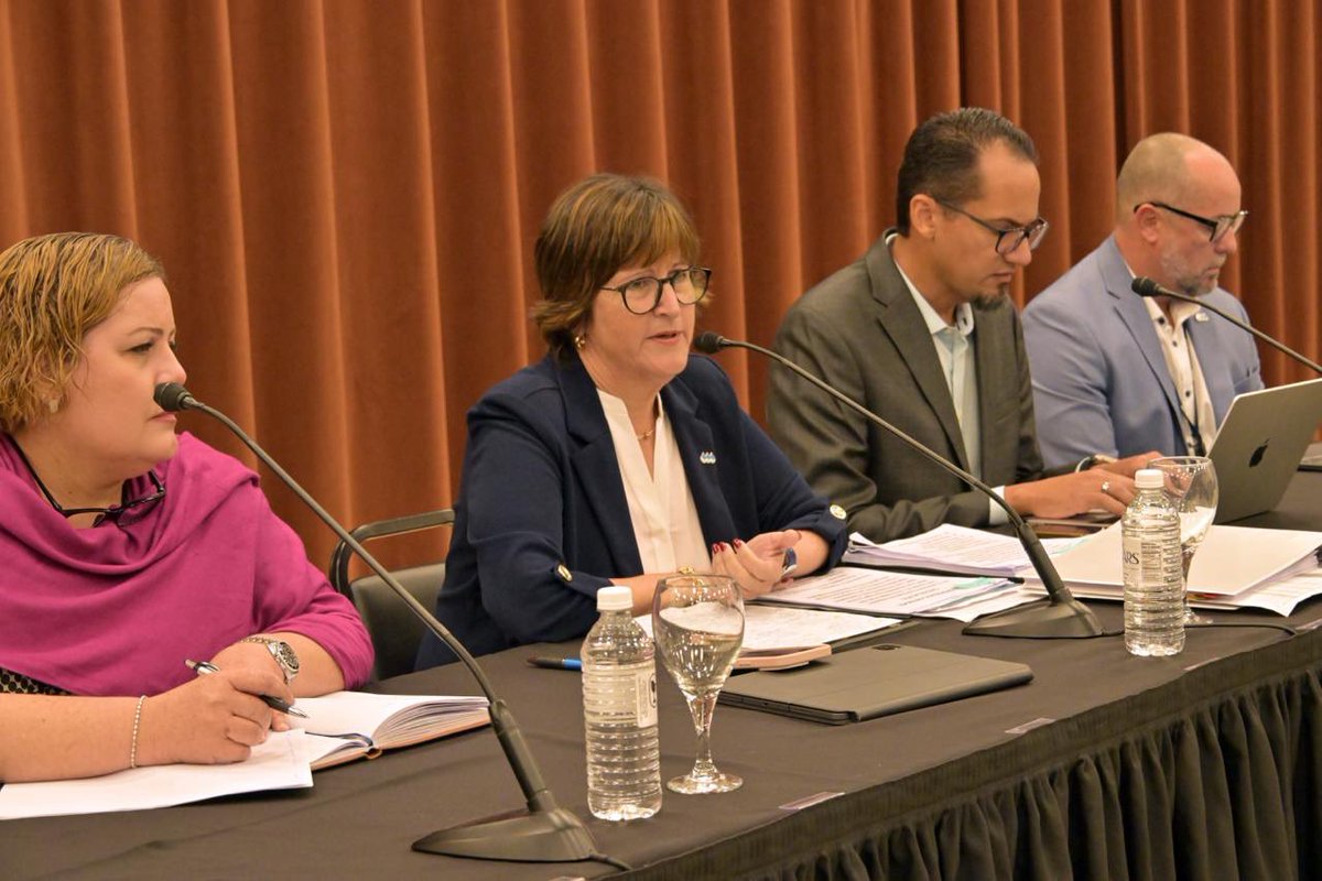 Jenniffer González tweet media