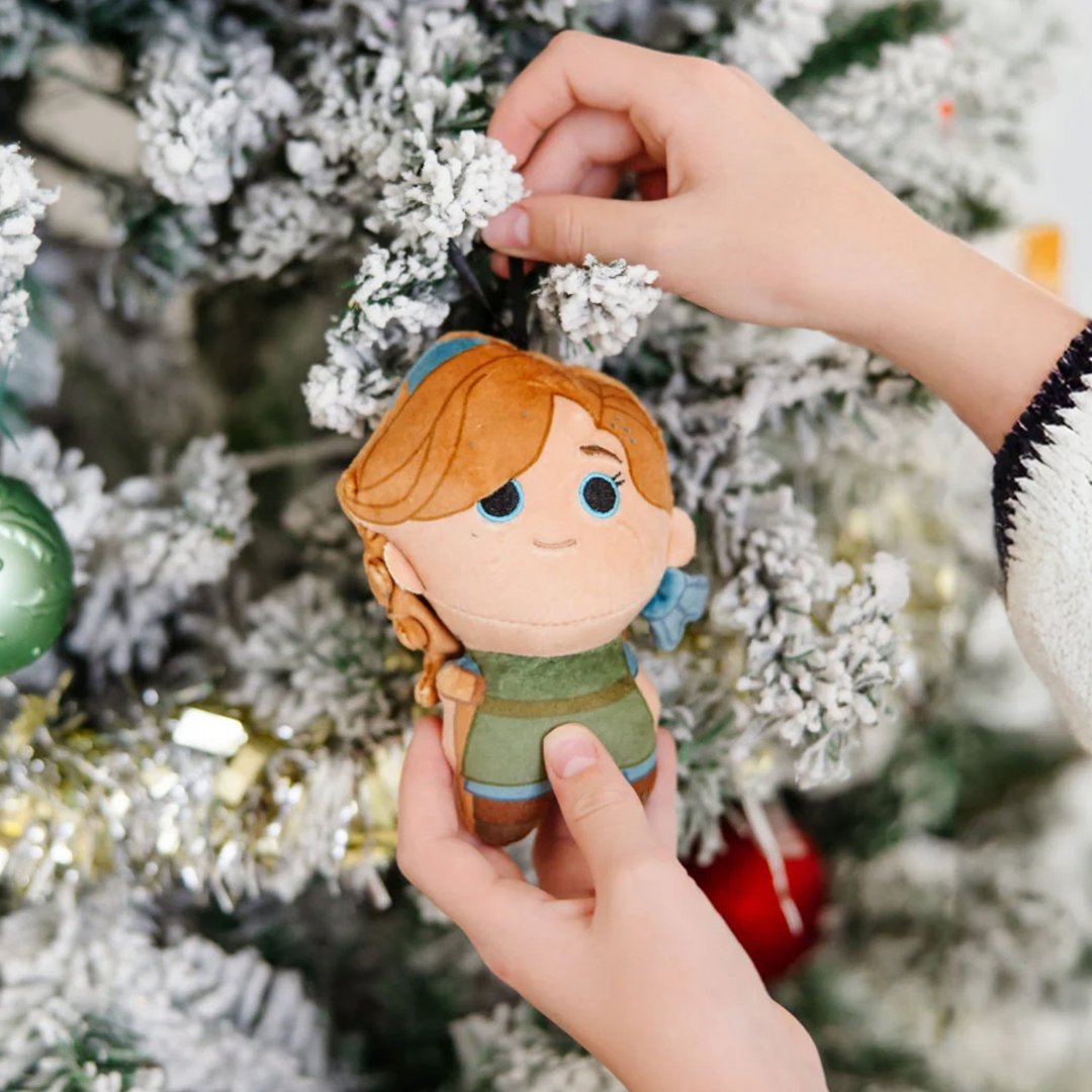 wingfeathersaga's tweet photo. The Jewels of Anniera, but make them pocket-sized. ✨ If you need a couple of last minute additions to your Christmas tree, we recommend these epic-yet-adorable plush ornaments of Janner, Tink and Leeli. Last day to order for Christmas Deliver! #WingfeatherMerch https://t.co/OAXK2wPb9l