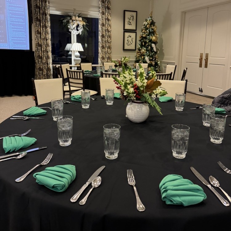Lever1 recently hosted an AI event for small businesses at Indian Hills Country Club!

Thank you to STEPS Consulting Group for giving an insightful presentation on utilizing AI and how small businesses can apply the technology to their operations! 🤝

#HR #AI #KansasCity