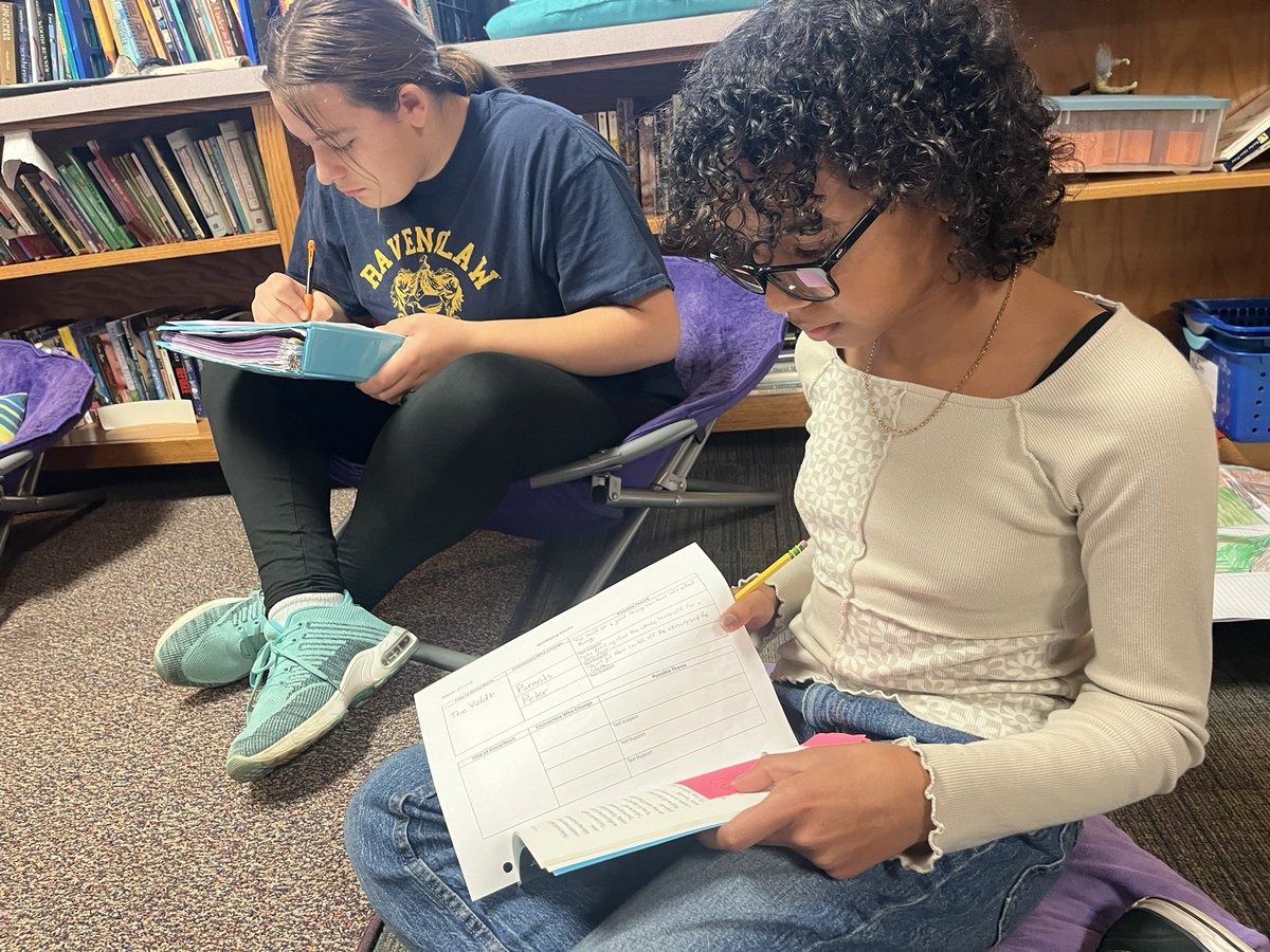 University Elementary tweet media