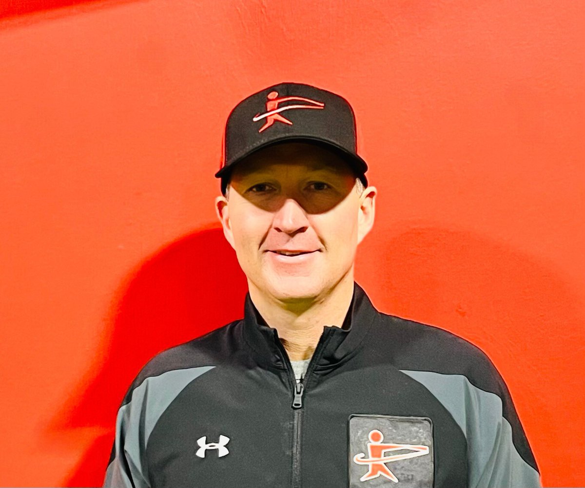 ☀️INSTRUCTOR SPOTLIGHT☀️

✅ Brad O'Connell -- Managing Director | Academy Coach

Brad O'Connell has been Managing Director and Academy Coach at Momentum Baseball Academy since 2015. A native of Elk Mound, as well as an Eau Claire Legion and UW-Stout alum, Brad has been a fixture