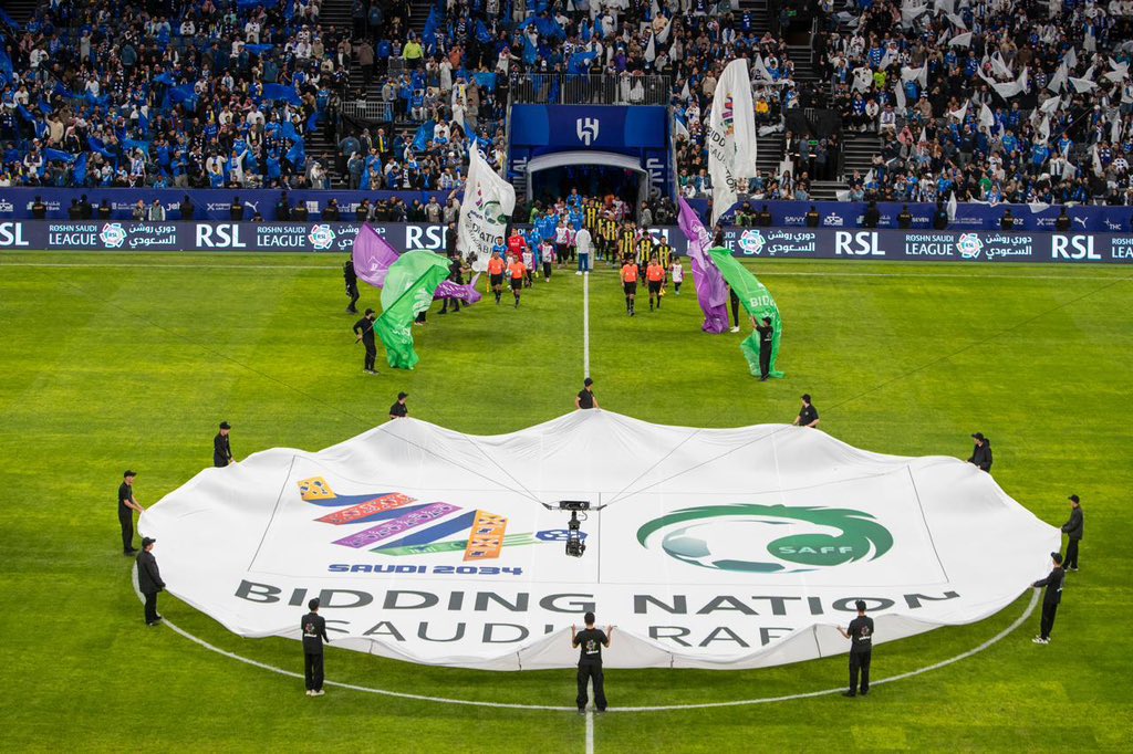 مرحبًا بالعالم في  #السعودية34 

#معًا_ننمو  
#أهلاً_بالعالم